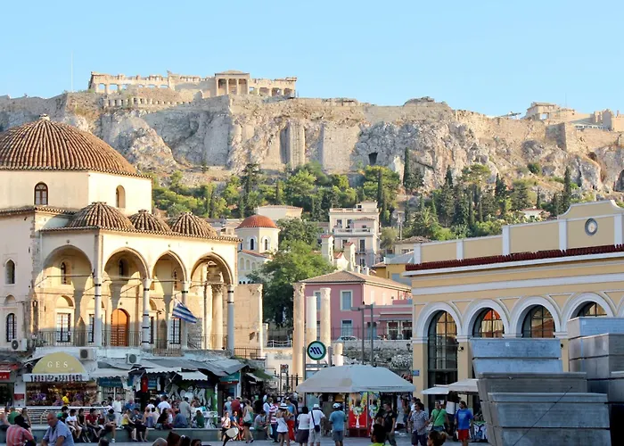 “Zeus”, Stylish Luxury Business Suite In The Heart Of Athens.